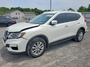 Nissan Rogue 2.5L 4 2017