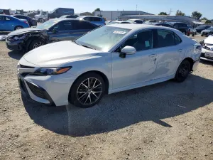 Toyota Camry 2.5L 4 2023