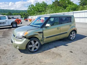 Kia Soul 2.0L 4 2011