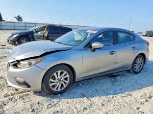 Mazda 3 2.0L 4 2014