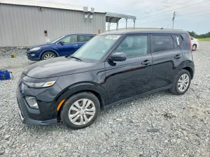 Kia Soul 2.0L 4 2021