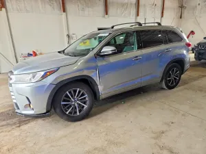 Toyota Highlander 3.5L 6 2018