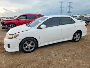 Toyota Corolla 1.8L 4 2011