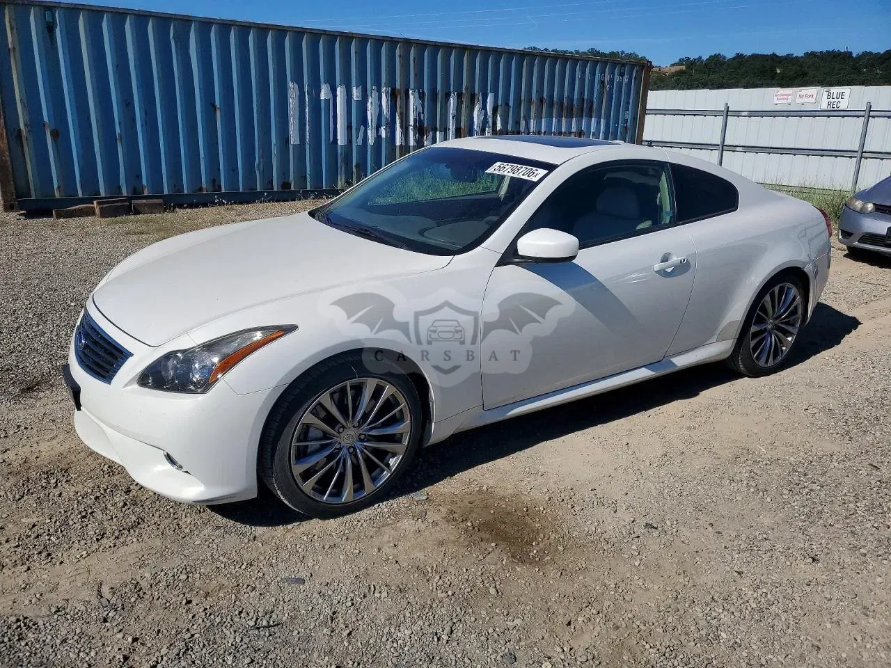 Infiniti G37 3.7L 6 2011