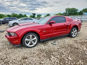 Ford Mustang 5.0L 8 2012