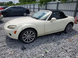 Mazda MX-5 (Miata) 2.0L 4 2006