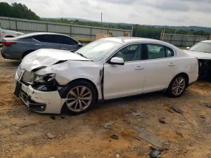 Lincoln MKS 3.5L 6 2011