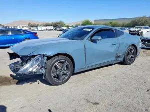 Ford Mustang 2.3L 4 2025