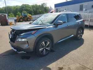 Nissan Rogue 2.5L 4 2021