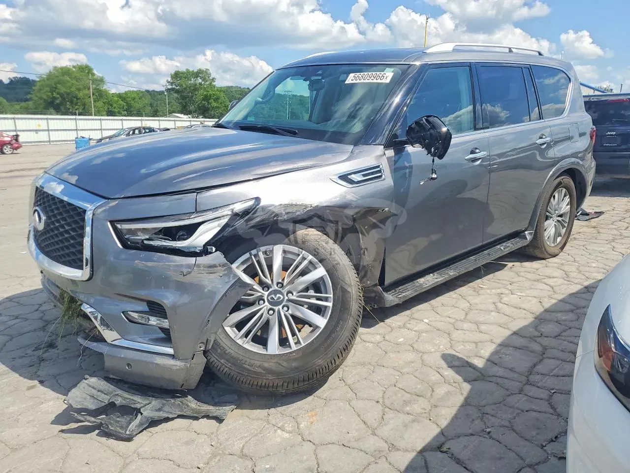 Infiniti QX80 5.6L 8 2019