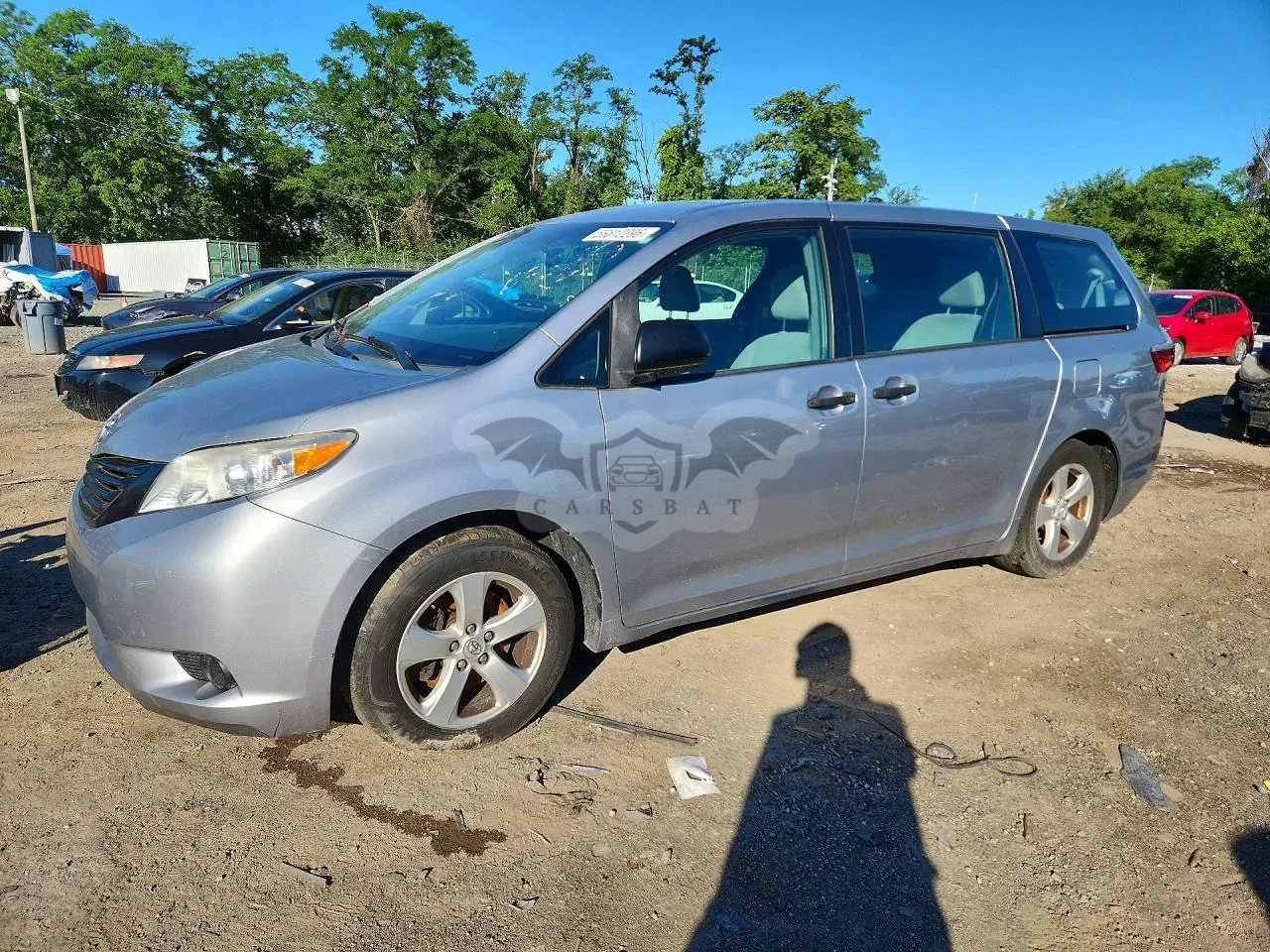 Toyota Sienna 3.5L 6 2015