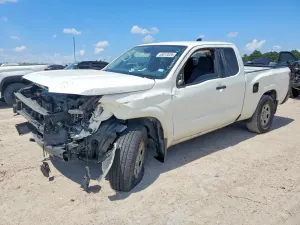 Nissan Frontier 3.8L 6 2024