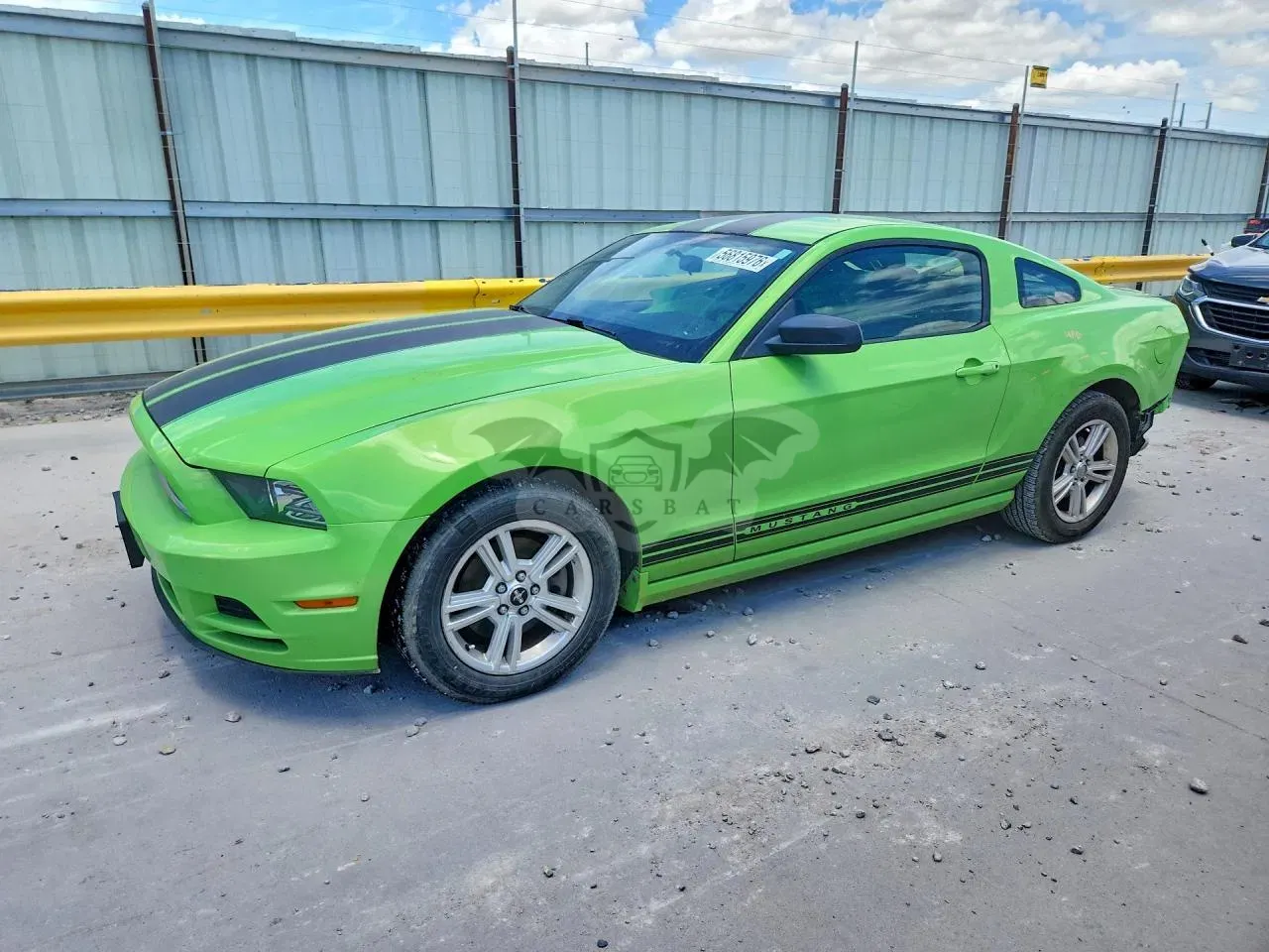 Ford Mustang 3.7L 6 2013