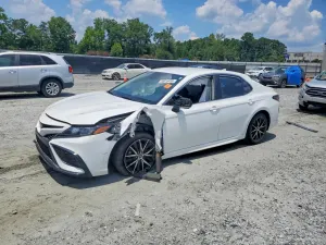 Toyota Camry 2.5L 4 2023