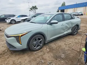 Kia K4 2.0L 4 2025