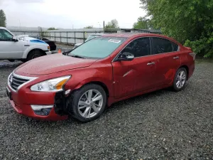 Nissan Altima 2.5L 4 2015
