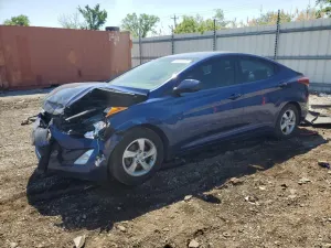 Hyundai Elantra SE 1.8L 4 2015