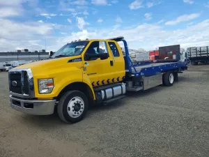 Ford F650 6.7L 8 2021