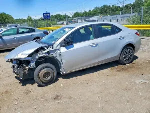 Toyota Corolla 1.8L 4 2015