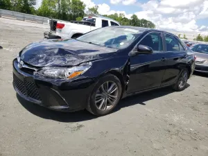 Toyota Camry LE 2.5L 4 2015