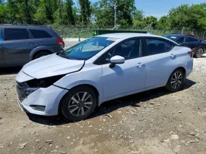 Nissan Versa 1.6L 4 2025