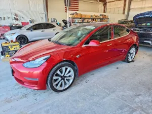 Tesla Model 3 2018