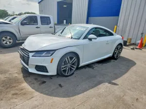 Audi TT 2.0L 4 2019