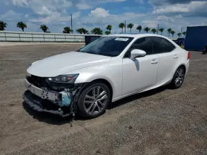 Lexus IS 2.0L 4 2018