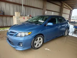 Toyota Corolla 1.8L 4 2013