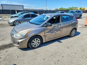 Hyundai Accent 1.6L 4 2014