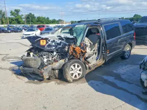 Chrysler Town & Country 3.8L 6 2010