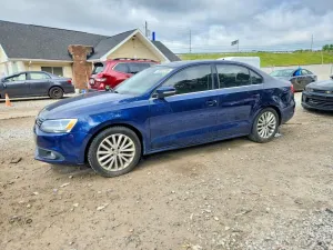Volkswagen Jetta 2.0L 4 2014