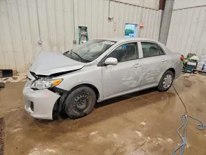 Toyota Corolla 1.8L 4 2012