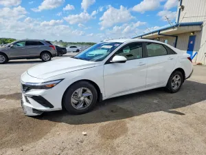 Hyundai Elantra 2.0L 4 2024