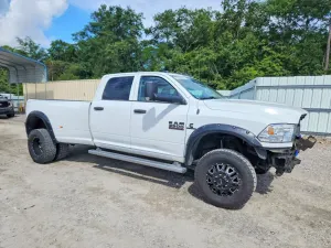 RAM 3500 6.7L 6 2015