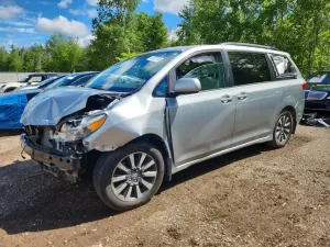 Toyota Sienna 3.5L 6 2019