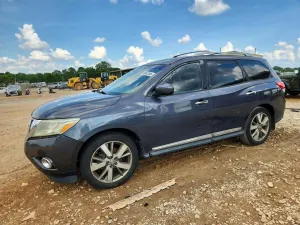 Nissan Pathfinder 3.5L 6 2014