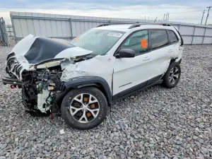 Jeep Cherokee 2.4L 4 2014