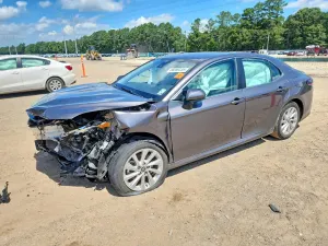 Toyota Camry 2.5L 4 2024