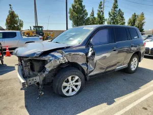 Toyota Highlander 2.7L 4 2012