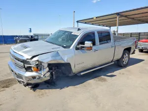 Chevrolet Silverado 1500 6.6L 8 2018