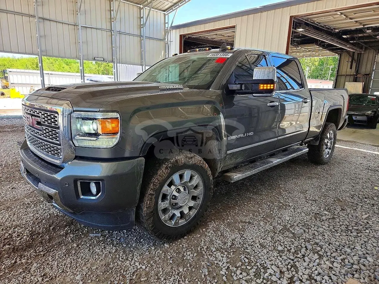 GMC Sierra 6.6L 8 2017