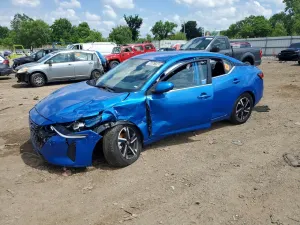 Nissan Sentra 2.0L 4 2025