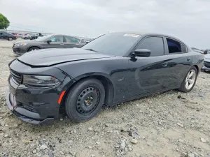 Dodge Charger 5.7L 8 2015