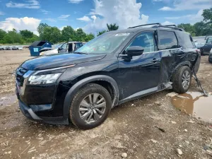 Nissan Pathfinder 3.5L 6 2022