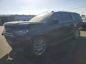 Chevrolet Suburban 5.3L 8 2023