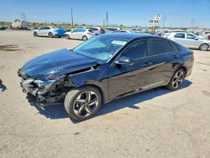 Hyundai Elantra 2.0L 4 2023