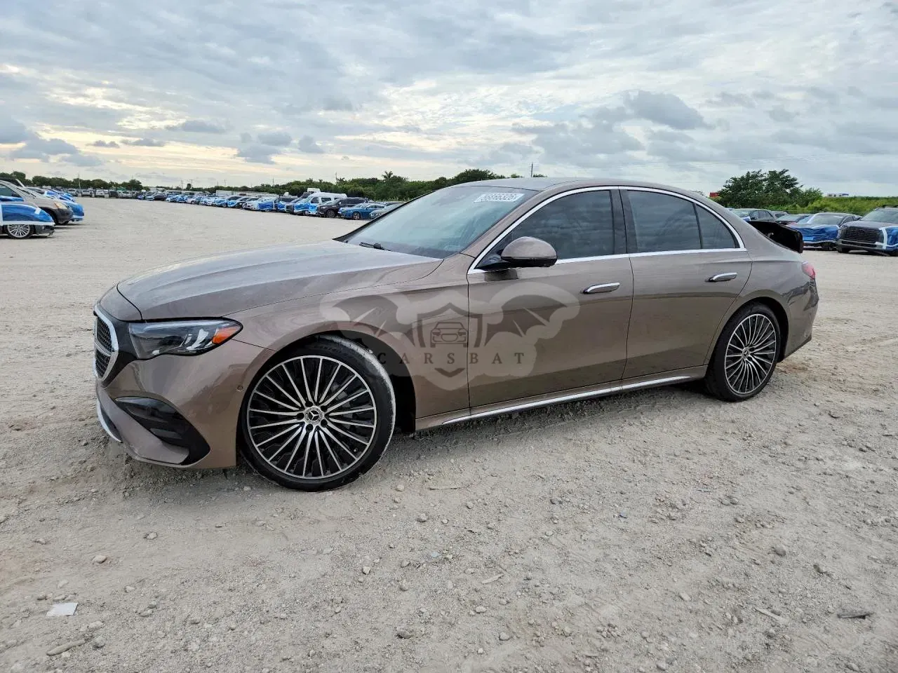 Mercedes-Benz E 2.0L 4 2026