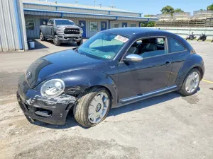 Volkswagen Beetle 2.5L 5 2013