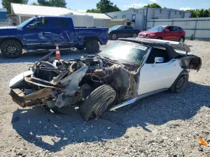 Chevrolet Corvette 1975